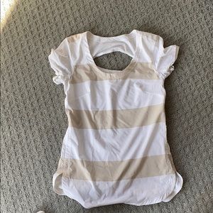 lulu lemon short sleeve shirt